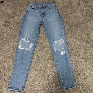 American Eagle Outfitters Medium Blue Ripped Skinny Jeans